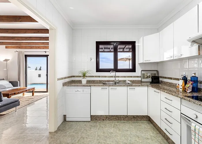 3 Vipvipvillas * 티아즈